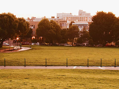 Duboce park sunrise san francisco ca