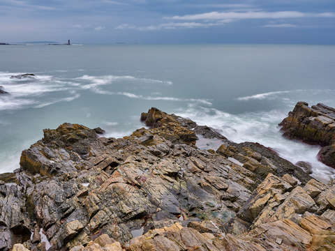 Stormy coastal maine the rams ledge lighthouse