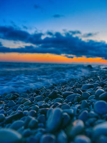 Pebbled in blue