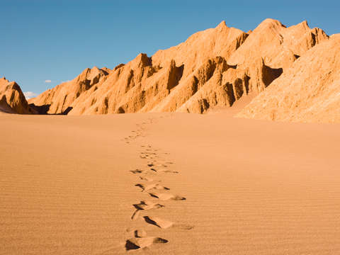 Footprints at valle de la muerte