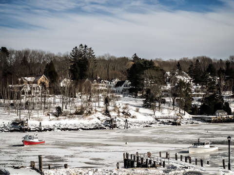 Ice bound harbor