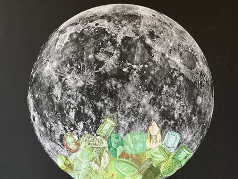 Green moon 2