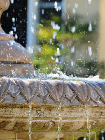 Fountain 2