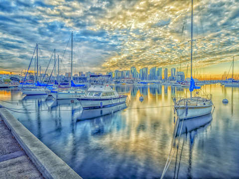 A blue gold harbor