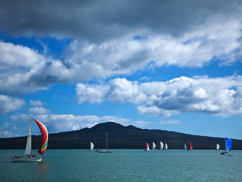 Sailing waiheke
