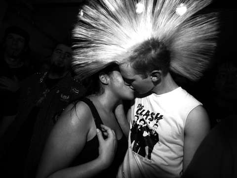 Punk kiss