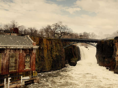 Great falls passaic river