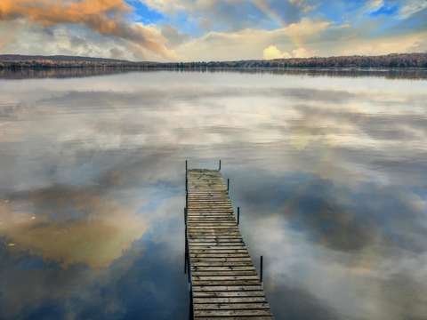Reflecting clouds dji 0223