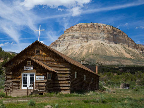 Americana 6: Cowboy Chapel