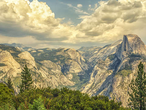 Majesty from glacier point