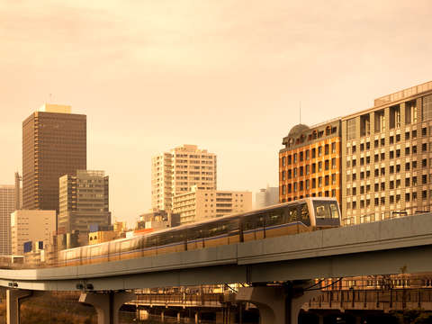 Elevated yurikamome monorail
