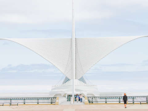 Milwaukee Art Museum High Key