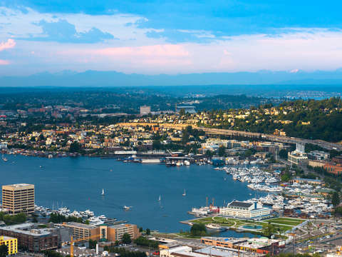Lake union