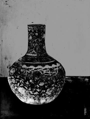Black vase