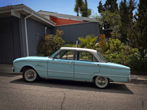 Little blue coupe