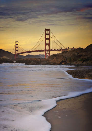 Gorgeous golden gate portrait