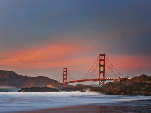 Rosey golden gate