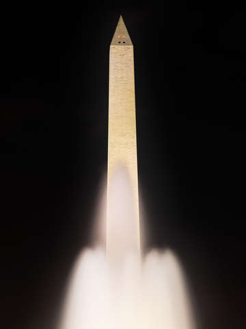 Washington monument rocket ship