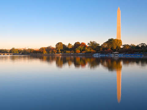 Golden autumn hour of washington dc