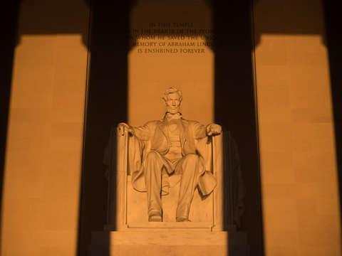 Lincoln memorial in golden sunlight 5