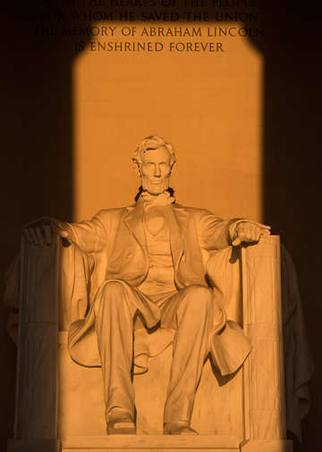 Lincoln memorial in golden sunlight 6