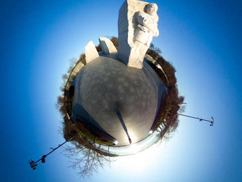 Tiny planet at the mlk memorial