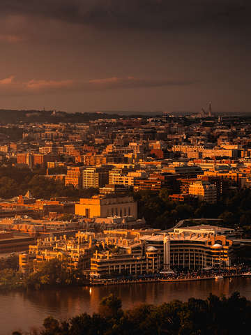 Georgetown glow