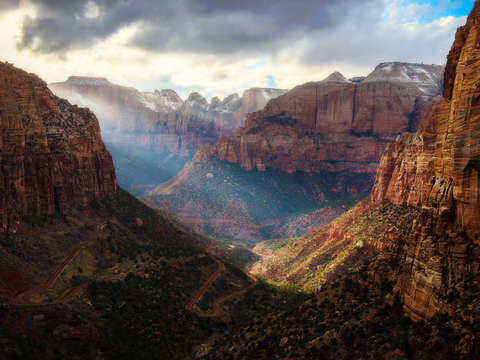 Sunset at zion canyon overlook