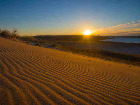 Daybreak on the dunes