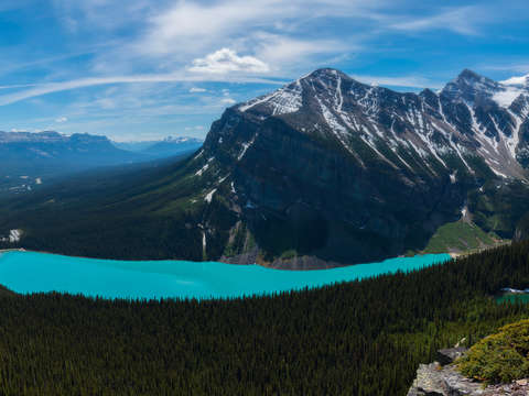 Lake louise from little beehive overlook