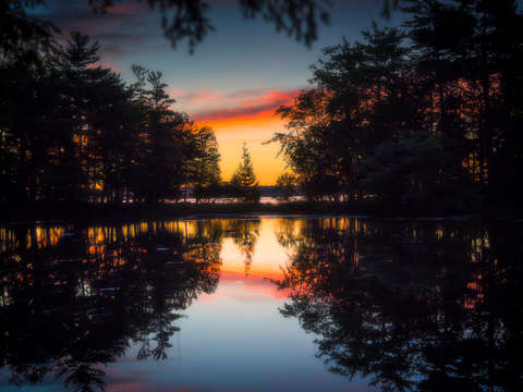 Daybreak on lost lake