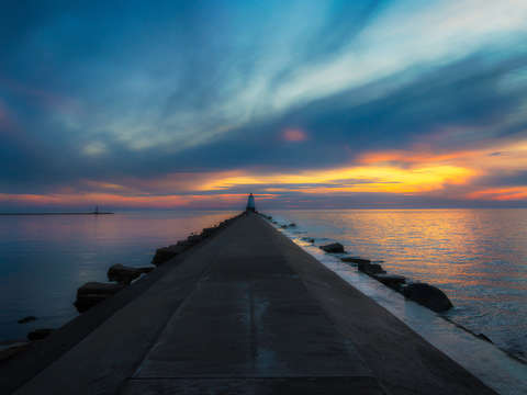 The lighthouse walk