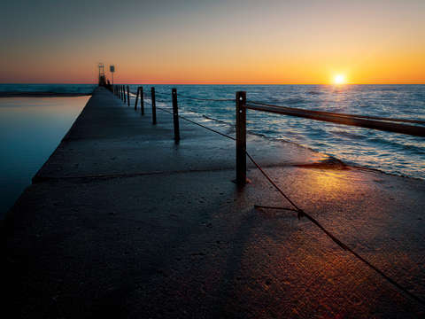 Breakwall dawn