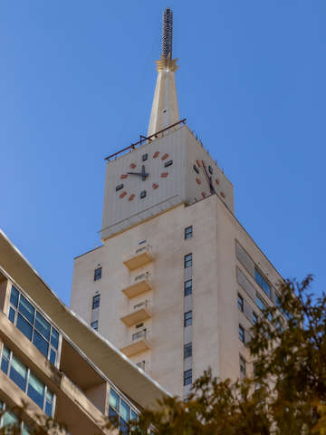 Mercantile building