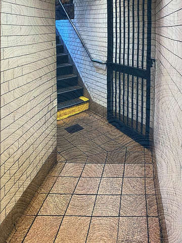 Subway1