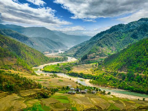 Punakah mountain valley