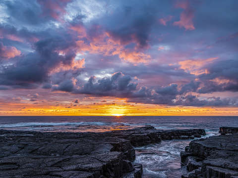 Cloudy sunset hawaii