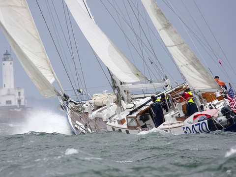 Voyager Races to Bermuda from Newport