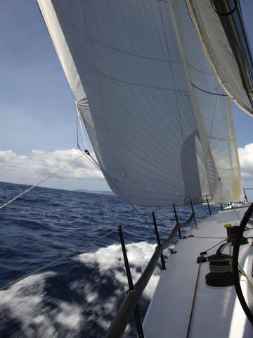 Interlodge Close-Hauled in the Caribbean