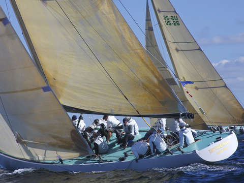 Intrepid sails upwind