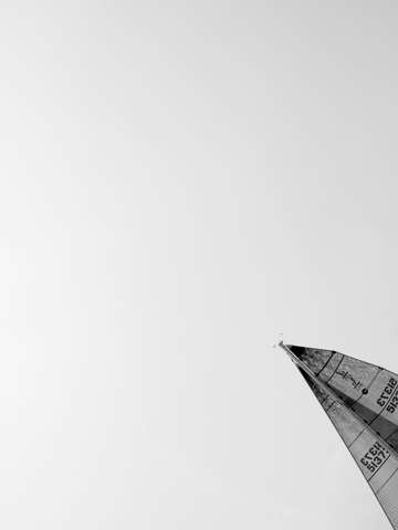 Corner sails