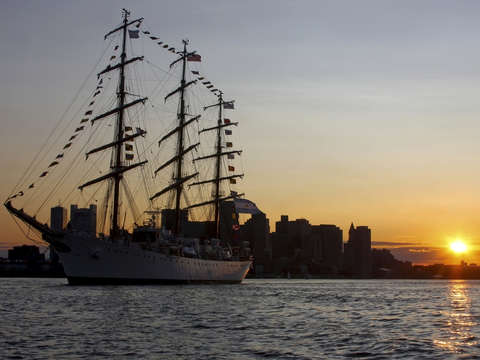 Lebertad sunset