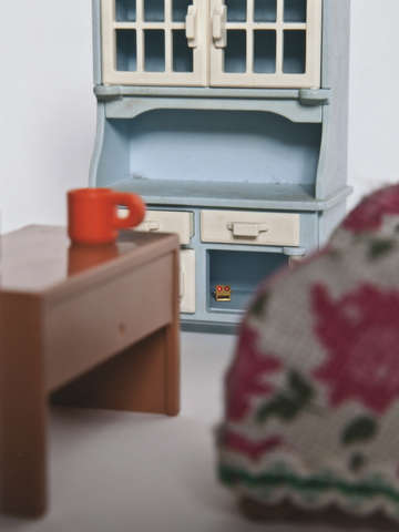 Tiny furniture 13