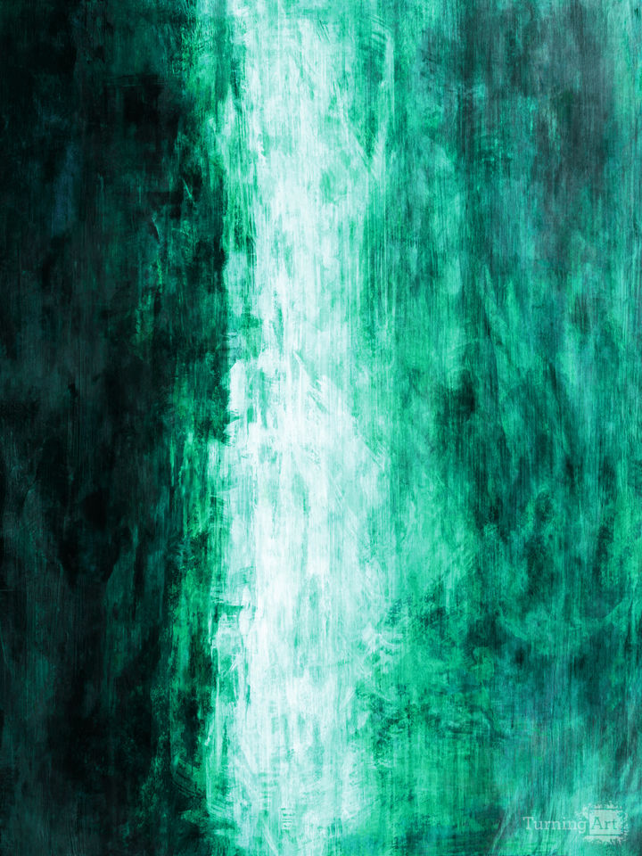 MIDNIGHT WATERFALL 3 EMERALD GREEN