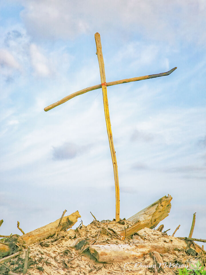 Cross in dunes