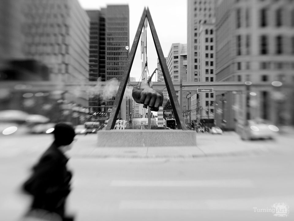 Detroit joe louis memorial fist woman