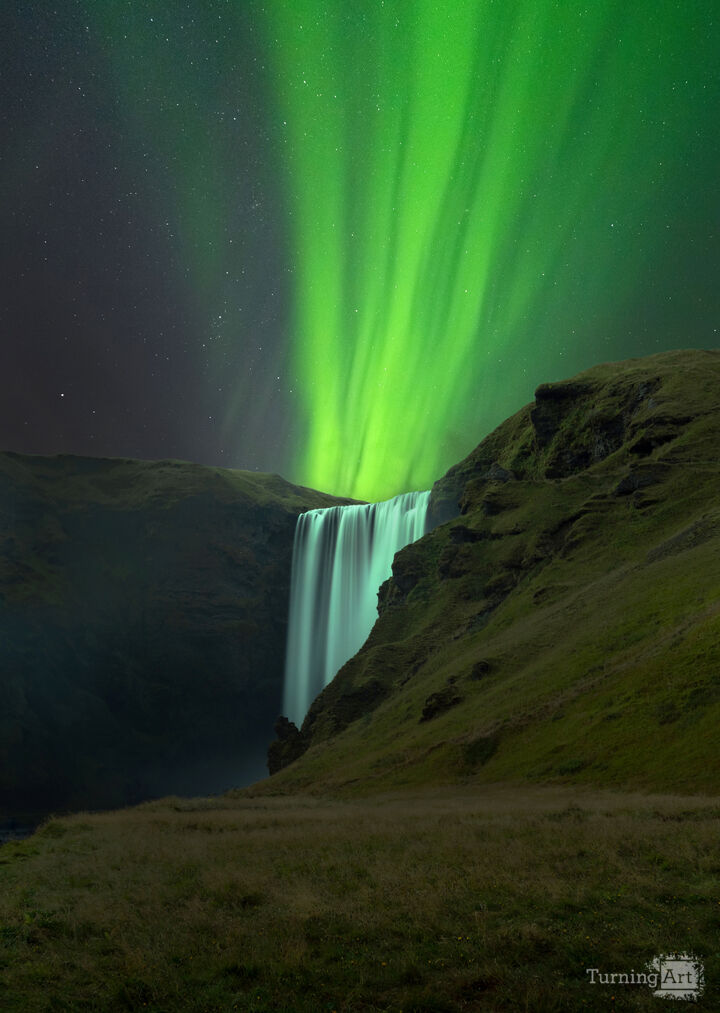 Water and Sky dancing in unison...