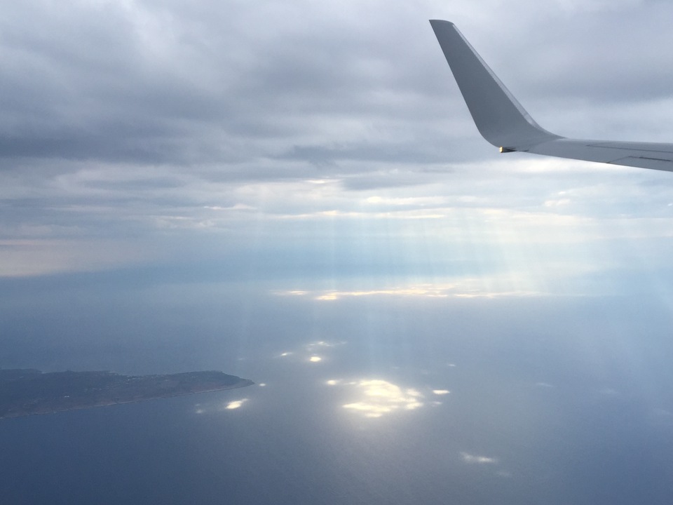 Sunlight-Streaming-Down