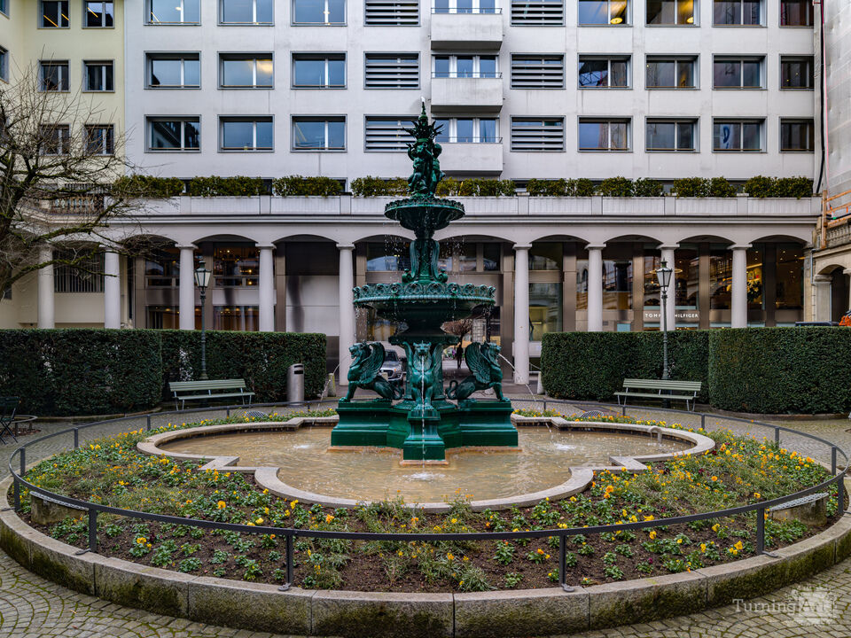 Brunnen am Zentralhof