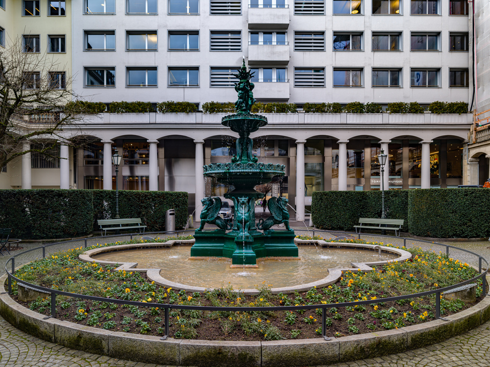 Brunnen am Zentralhof